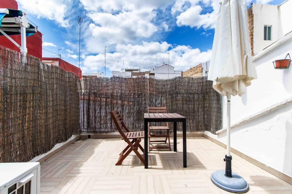 Estudio Para Parejas Con Terraza En La Playa Valencia Exterior photo